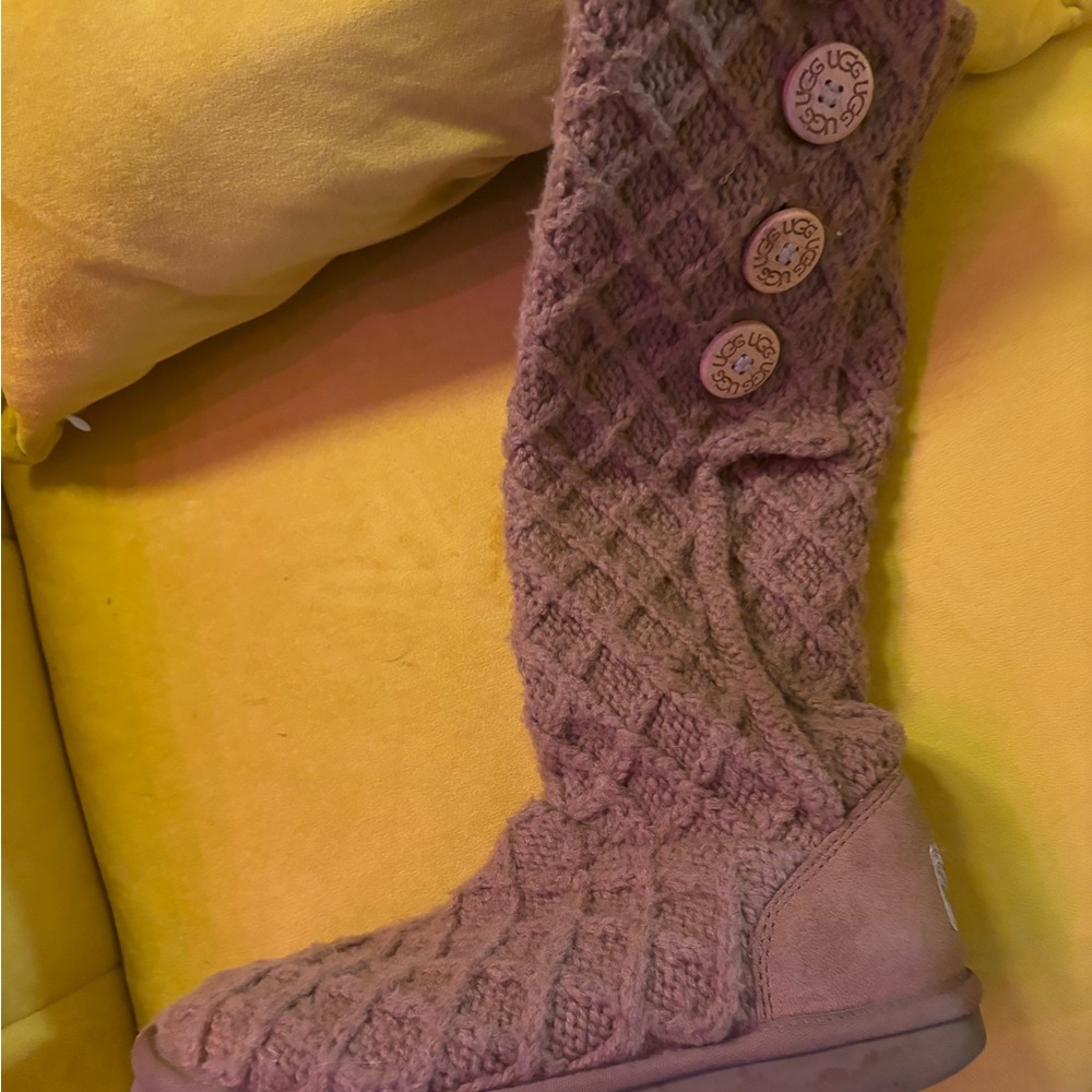 Cozy Knit Brown Women's Boots